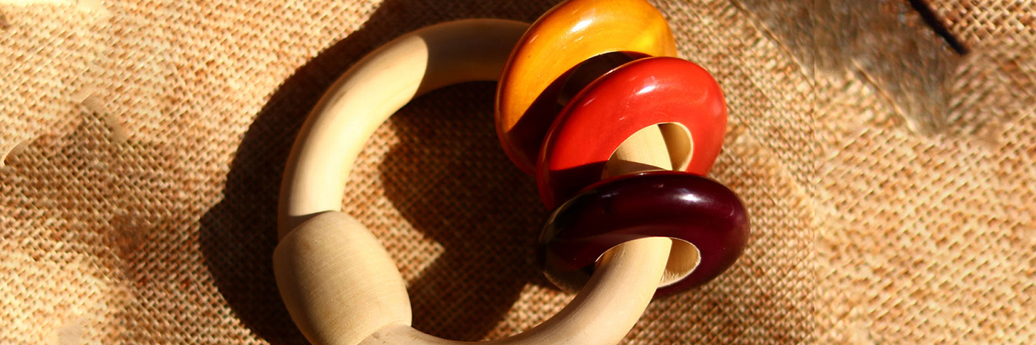 Wooden Ringo Rattle by The Toy Trunk – handmade Montessori wooden sensory toy set for infants & toddlers improving motor skills