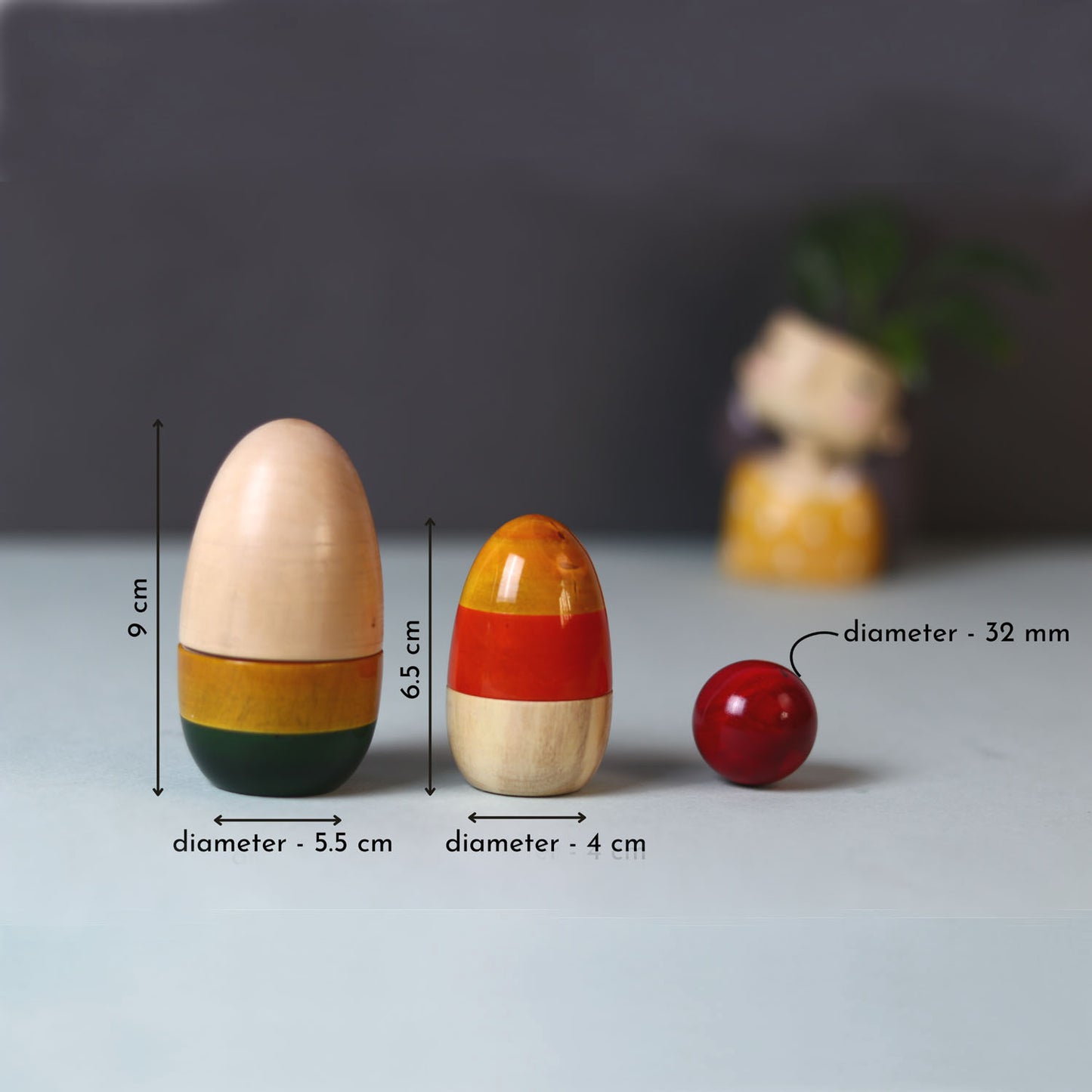 Wooden Nesting Eggs with measurement details from The Toy Trunk – handmade wooden toy set for size, shape & hand-eye coordination development